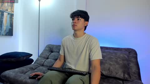  Simon  online show from February 6, 2025, 1:10 pm