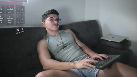 Snapshot of simoon_01 chatting on October 7, 2025, 7:11 pm SIMOON online show from October 7, 2025, 7:11 pm