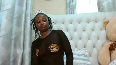 Snapshot of simply_eve1 chatting on November 21, 2025, 3:16 am simply_eve1 online show from November 21, 2025, 3:16 am