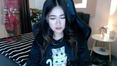 Snapshot of simplykhate chatting on November 11, 2025, 1:05 am Adrianna Fowler online show from November 11, 2025, 1:05 am