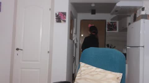 simyhvn online show from March 4, 2025, 5:11 am