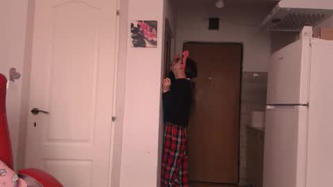 simyhvn online show from March 22, 2026, 1:58 pm