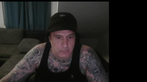 Snapshot of sinalco1975 chatting on June 7, 2026, 1:32 am sinalco1975 online show from June 7, 2026, 1:32 am