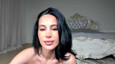 Snapshot of sincerelyc chatting on November 4, 2025, 6:18 pm C online show from November 4, 2025, 6:18 pm