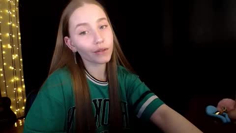 Snapshot of sindiwatsoon chatting on February 4, 2026, 2:56 pm Sindi online show from February 4, 2026, 2:56 pm