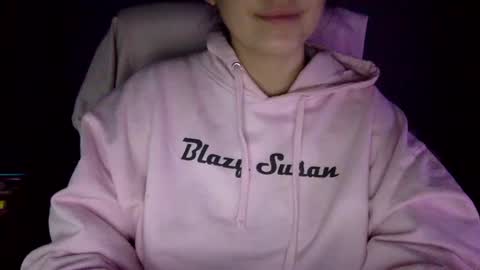 Snapshot of sindrastone chatting on January 18, 2025, 4:59 am Sindra online show from January 18, 2025, 4:59 am