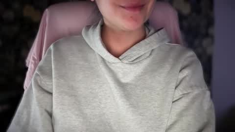 Sindra online show from December 23, 2025, 12:19 am