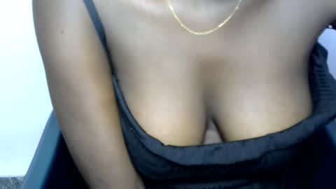 sinful_bitch80 online show from May 28, 2026, 11:57 pm