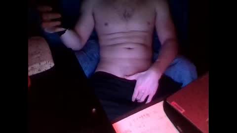 Snapshot of singleman9292 chatting on February 23, 2025, 5:45 am kfor1992 online show from February 23, 2025, 5:45 am