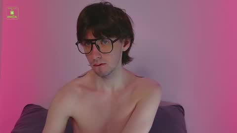 WARREN online show from November 5, 2025, 4:34 am