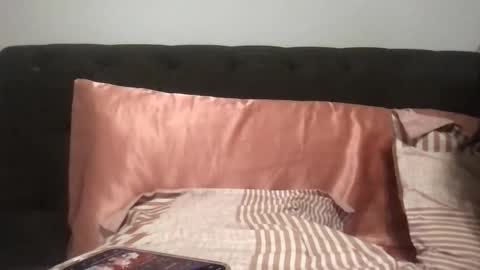 sinn3er online show from December 19, 2025, 6:20 am