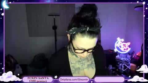 Sinomin online show from December 22, 2025, 1:35 am