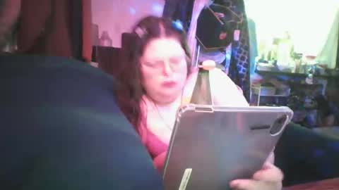 Siofra online show from February 15, 2025, 1:53 am