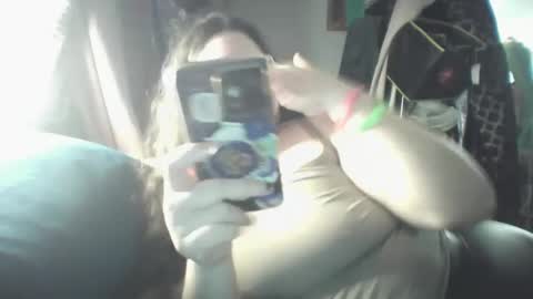 Siofra online show from February 17, 2025, 11:09 pm