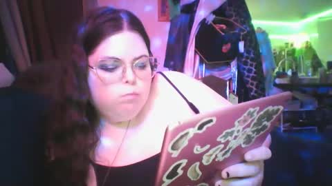 Siofra online show from February 21, 2025, 10:59 pm