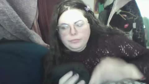 Siofra online show from March 4, 2025, 7:51 am