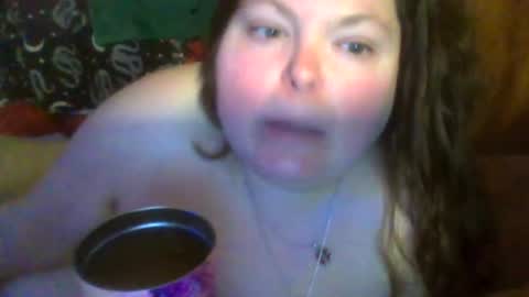 Snapshot of siofra chatting on June 12, 2026, 2:27 pm Siofra online show from June 12, 2026, 2:27 pm