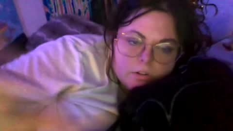 Snapshot of siofra chatting on June 23, 2026, 1:47 am Siofra online show from June 23, 2026, 1:47 am