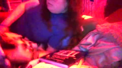 Snapshot of siofra chatting on July 10, 2026, 12:19 pm Siofra online show from July 10, 2026, 12:19 pm