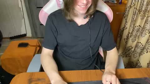 SirHumps online show from February 19, 2026, 4:52 am