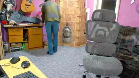 I am The Fourth and only Sir. Pelo online show from November 26, 2025, 2:07 pm