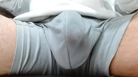 AlphaMaster Rodrick online show from December 13, 2024, 6:31 am