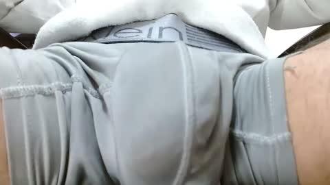 AlphaMaster Rodrick online show from December 21, 2024, 5:03 am