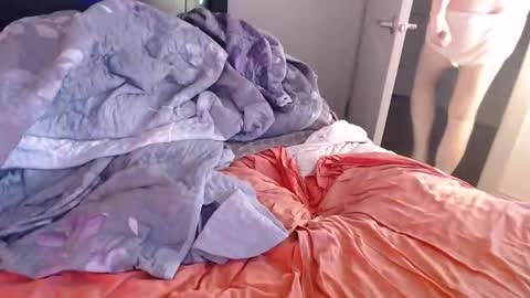 Snapshot of sirbeercan chatting on January 18, 2026, 4:05 am sir beer can the friendly hermit online show from January 18, 2026, 4:05 am