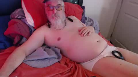 Snapshot of sirbeercan chatting on February 13, 2026, 8:21 am sir beer can the friendly hermit online show from February 13, 2026, 8:21 am