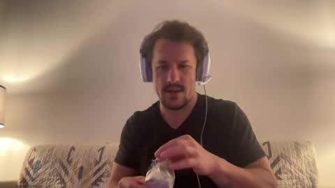 Snapshot of sirbubblesworth chatting on January 18, 2025, 5:41 am sirbubblesworth online show from January 18, 2025, 5:41 am