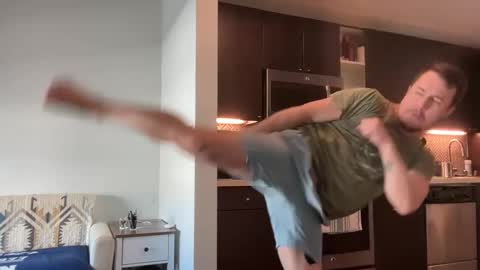 Snapshot of sirbubblesworth chatting on March 7, 2025, 11:38 pm sirbubblesworth online show from March 7, 2025, 11:38 pm