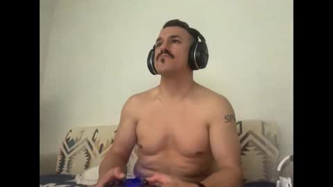 Snapshot of sirbubblesworth chatting on September 15, 2025, 11:38 pm sirbubblesworth online show from September 15, 2025, 11:38 pm