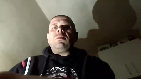 Snapshot of sirewa1885 chatting on December 22, 2025, 5:59 am sirewa1885 online show from December 22, 2025, 5:59 am