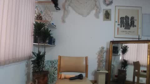 siriss_boyrag online show from September 27, 2025, 2:22 pm