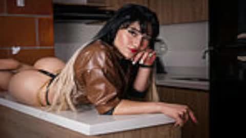 Snapshot of sirius_smith chatting on January 8, 2025, 2:57 am koral online show from January 8, 2025, 2:57 am