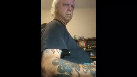 steve online show from October 1, 2025, 3:56 am