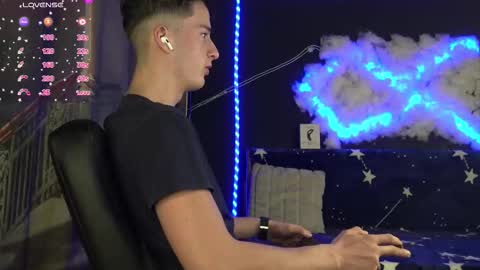 SirReedy online show from December 1, 2025, 3:55 am