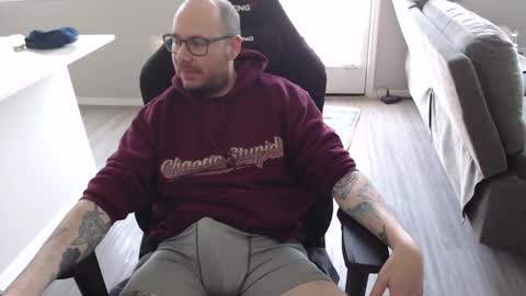 Snapshot of sirscotty831 chatting on February 3, 2025, 4:52 pm Sir Scotty online show from February 3, 2025, 4:52 pm