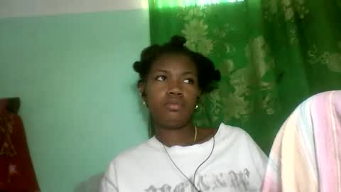 Snapshot of sisih567089 chatting on October 17, 2025, 5:10 am sisih567089 online show from October 17, 2025, 5:10 am