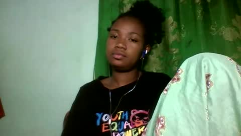 Snapshot of sisih567089 chatting on October 27, 2025, 7:01 am sisih567089 online show from October 27, 2025, 7:01 am