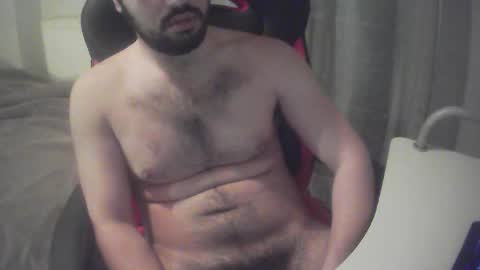 sissy_bear_ online show from February 17, 2026, 9:43 pm