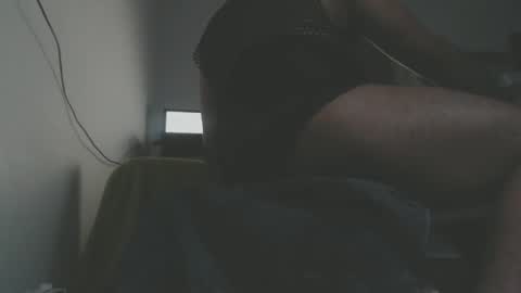 Snapshot of sissyboilooking chatting on December 19, 2024, 6:34 pm RESPONDS WELL TO ... online show from December 19, 2024, 6:34 pm