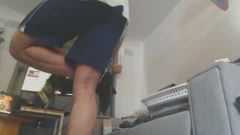 Snapshot of sissyboilooking chatting on March 2, 2025, 4:07 am RESPONDS WELL TO ... online show from March 2, 2025, 4:07 am