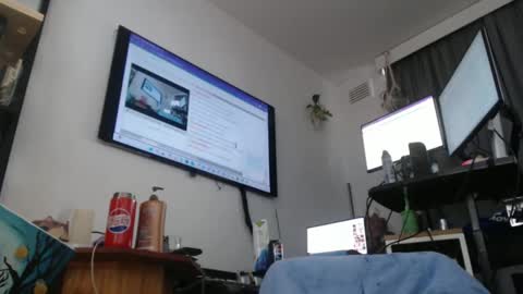 Snapshot of sissyboilooking chatting on September 13, 2025, 4:23 am RESPONDS WELL TO ... online show from September 13, 2025, 4:23 am