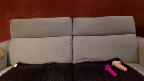 sissybreanna08 online show from June 5, 2026, 7:25 am