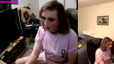 Snapshot of sissycdmish chatting on September 12, 2025, 3:56 pm SissyCDMish online show from September 12, 2025, 3:56 pm