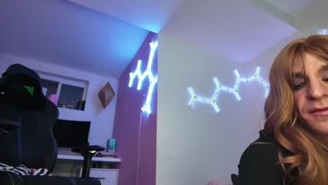 Snapshot of sissycdnatasha chatting on May 9, 2026, 9:14 am sissycdnatasha online show from May 9, 2026, 9:14 am