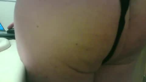 sissycrissy4545 online show from March 23, 2026, 5:11 am