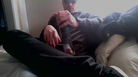 Snapshot of sitonmywhitecock chatting on March 20, 2026, 7:08 pm love2cum online show from March 20, 2026, 7:08 pm