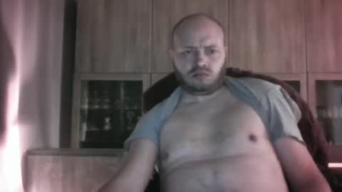 Snapshot of sixten113 chatting on April 23, 2026, 5:41 am sixten113 online show from April 23, 2026, 5:41 am